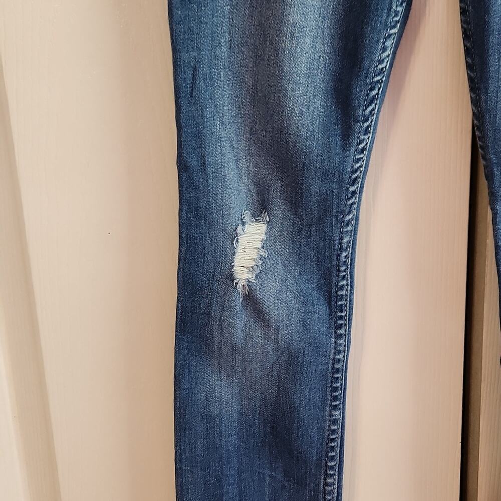 Hollister High-Rise Jean Jegging Advanced Stretch Med Wash Distressed Size 0 - Picture 5 of 11